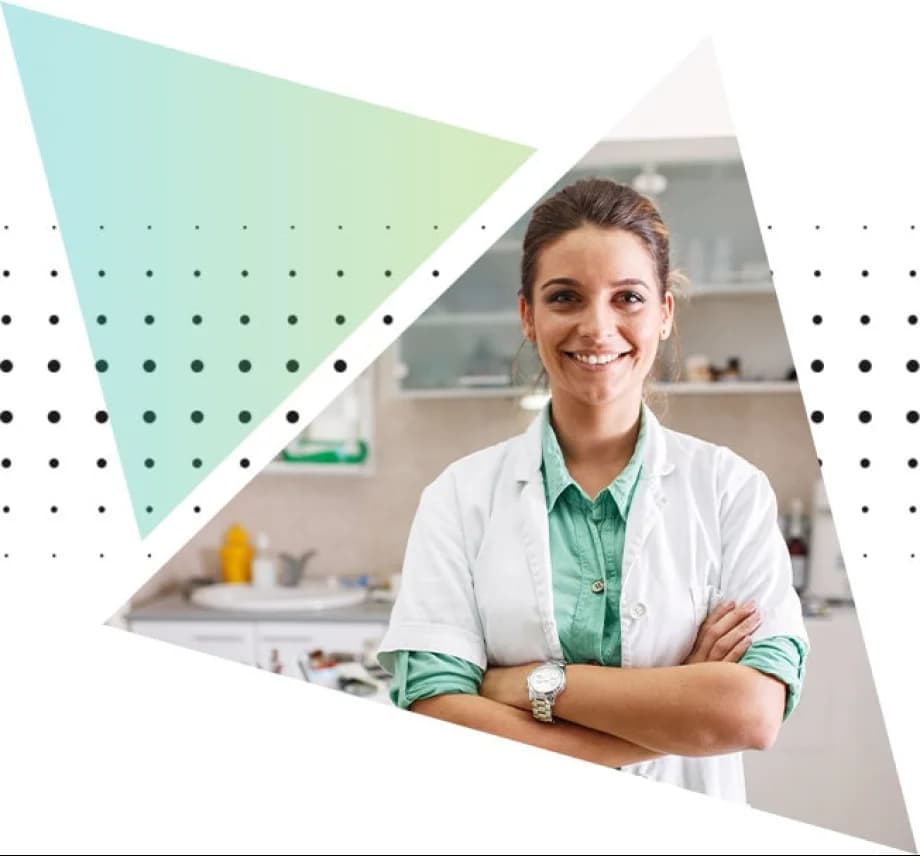 Conseillère New Ortho dans son laboratoire